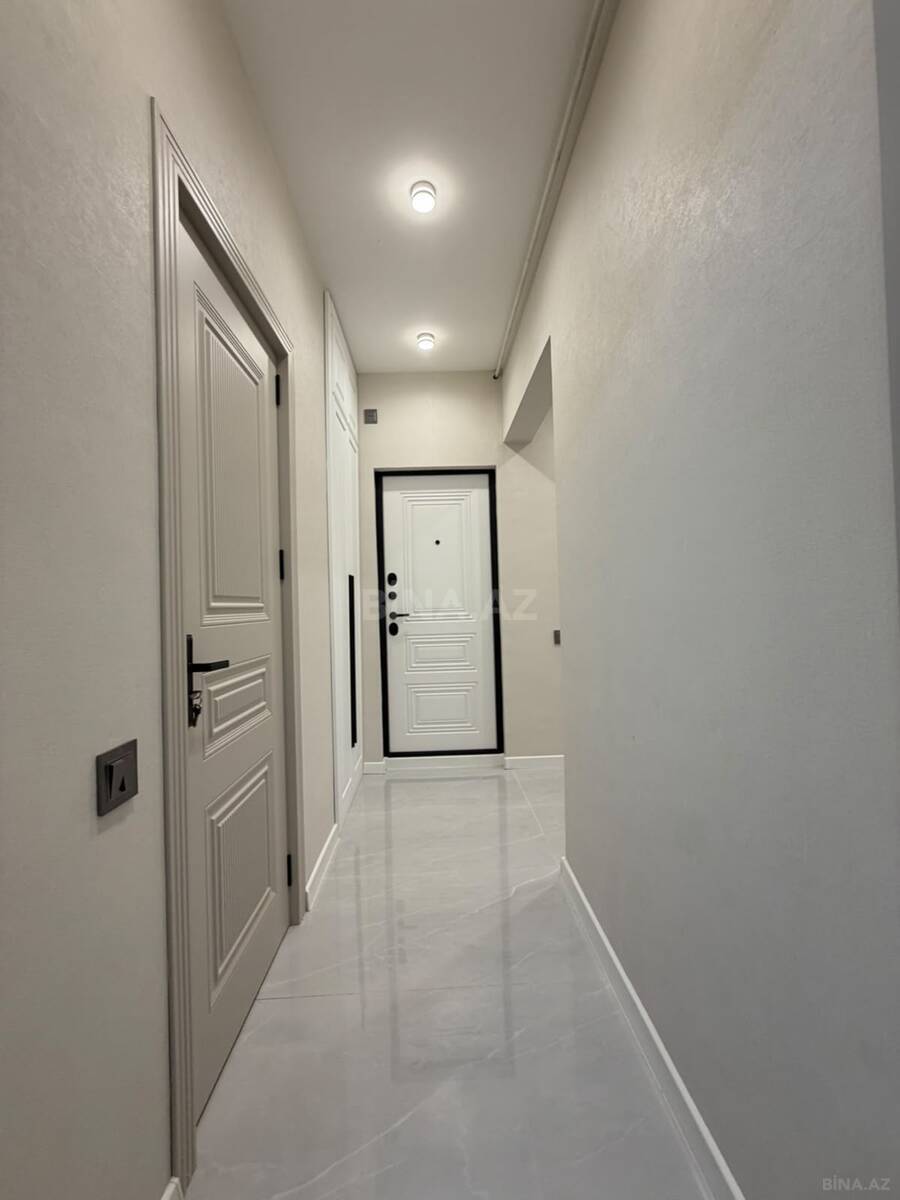 3 otaqlı Köhnə tikili, Xalqlar Dostluğu m., Bakı