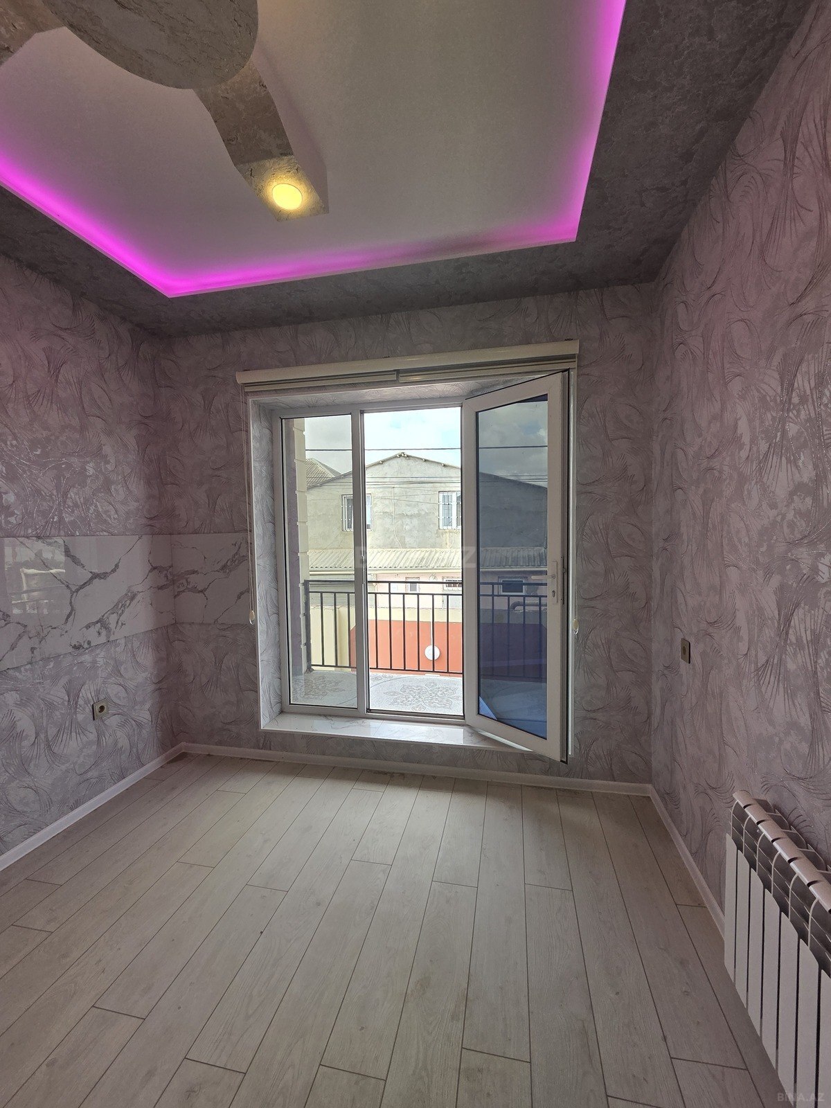 4 otaqlı Həyət evi/Bağ evi, Binə q., Bakı