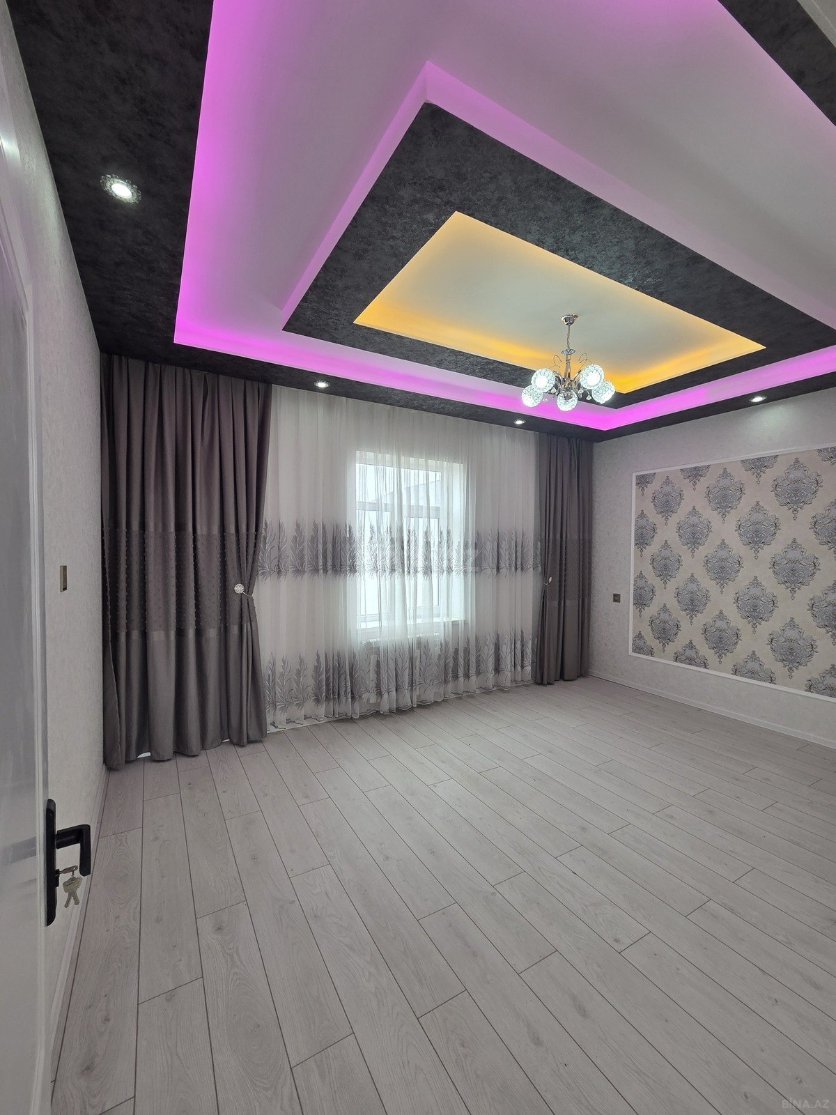 4 otaqlı Həyət evi/Bağ evi, Binə q., Bakı