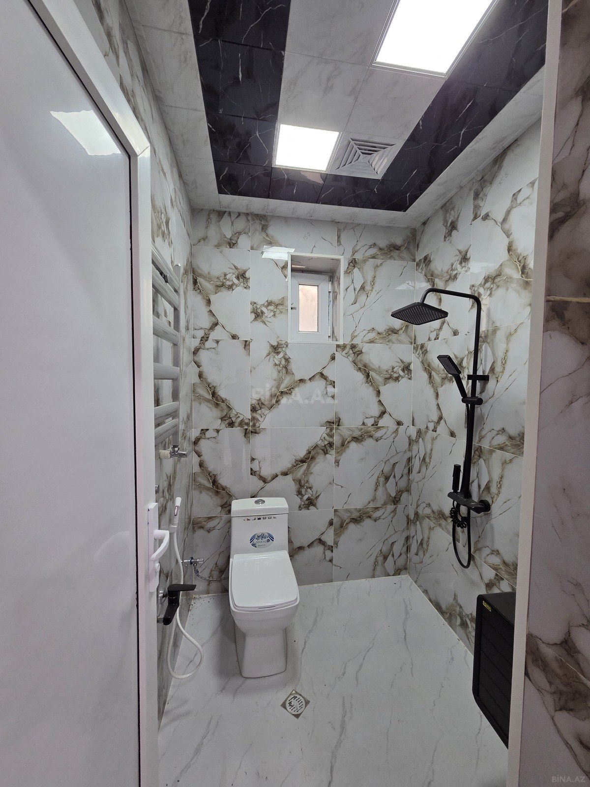 4 otaqlı Həyət evi/Bağ evi, Binə q., Bakı