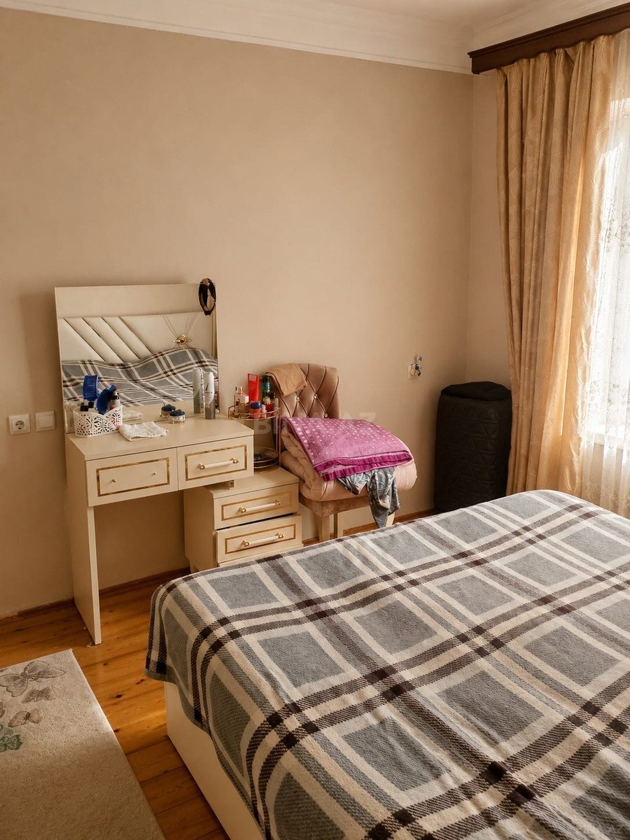 4 otaqlı Həyət evi/Bağ evi, Xırdalan