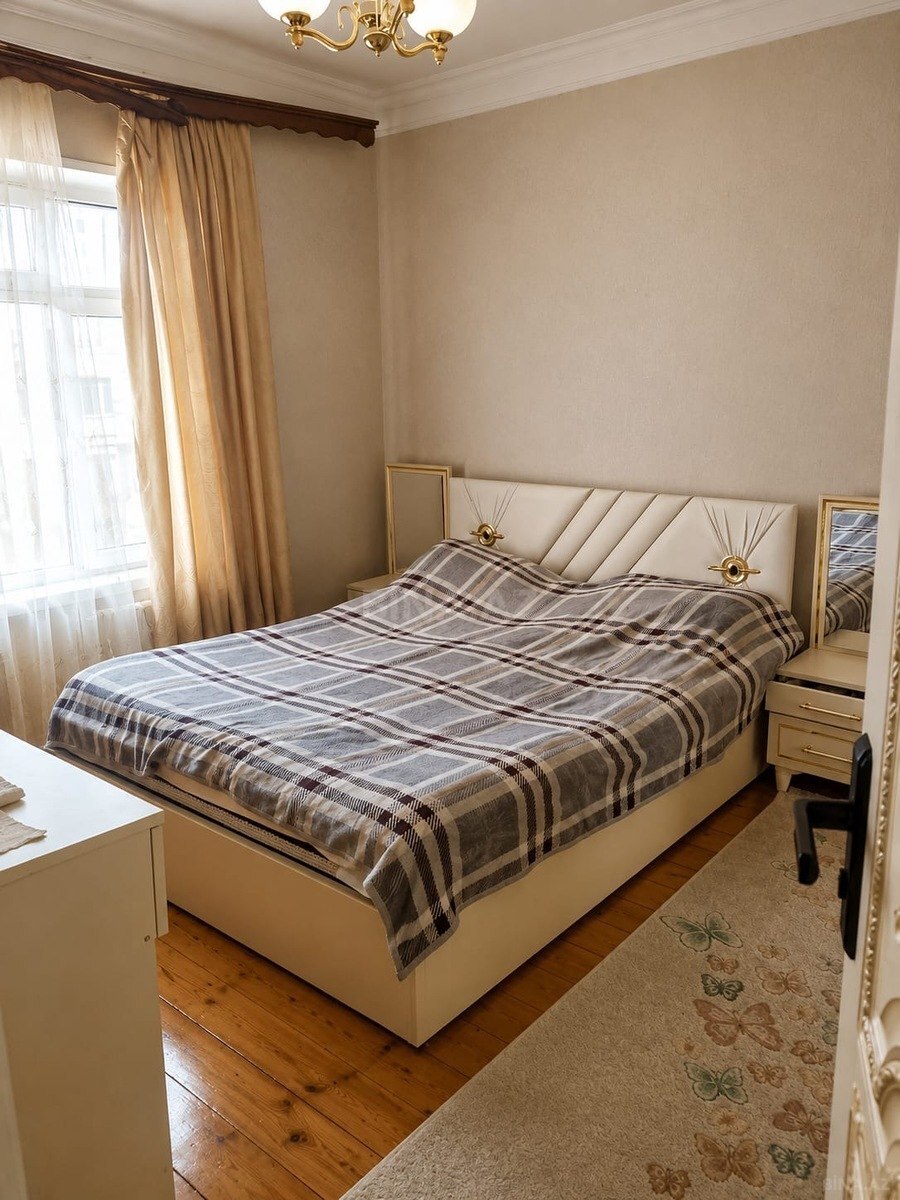 4 otaqlı Həyət evi/Bağ evi, Xırdalan