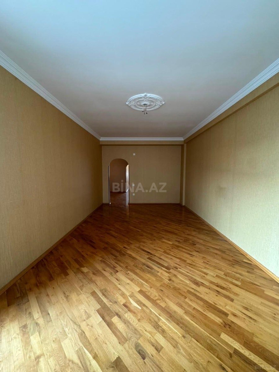 3 otaqlı Yeni tikili, İnşaatçılar m., Bakı