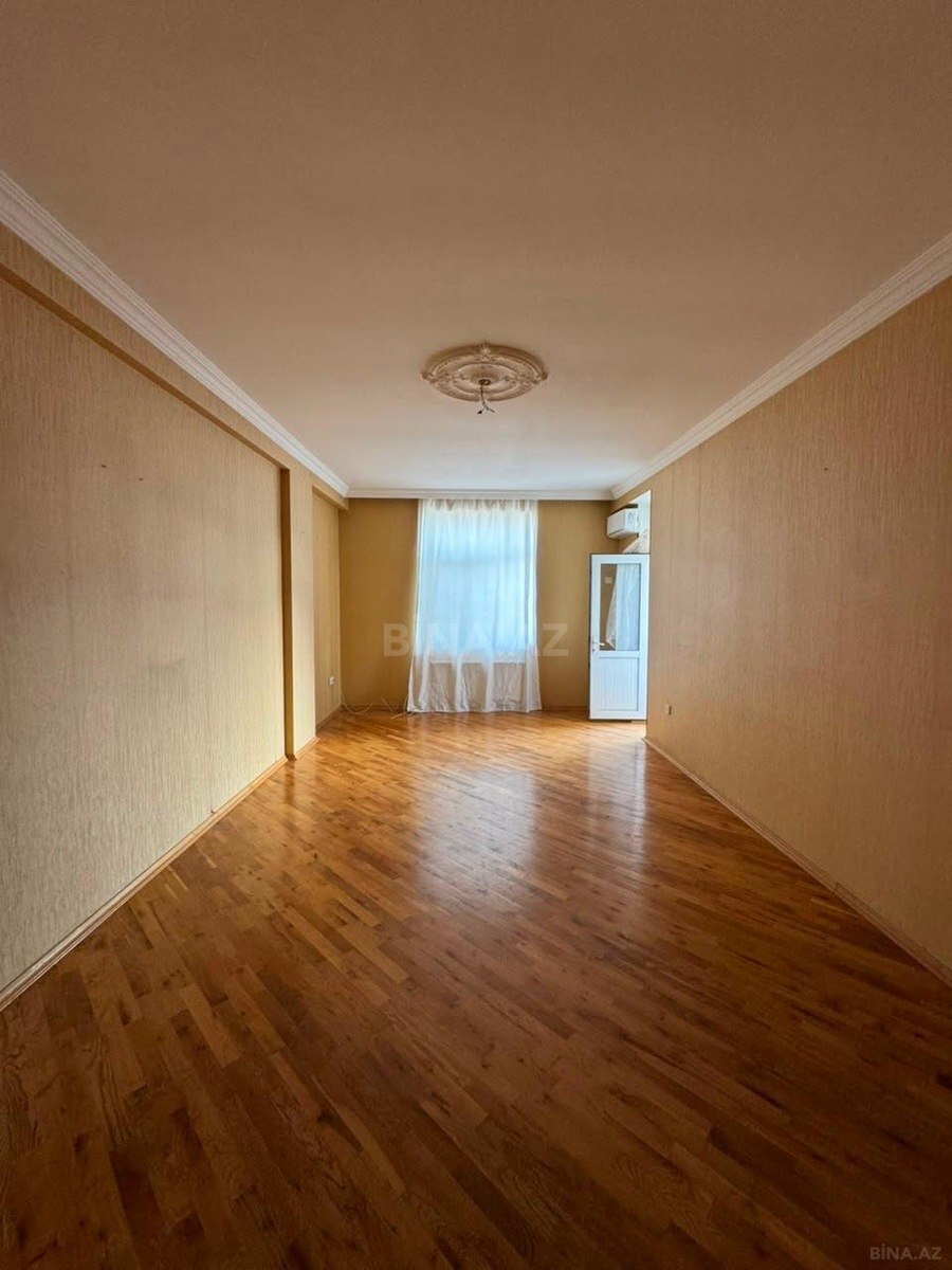 3 otaqlı Yeni tikili, İnşaatçılar m., Bakı