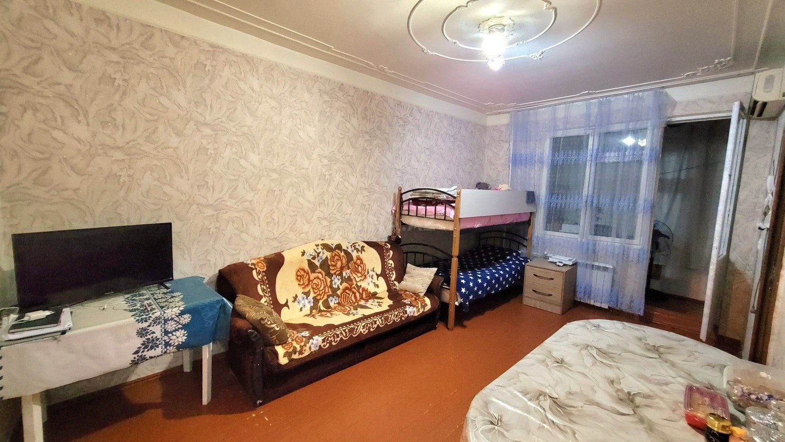 2 otaqlı Köhnə tikili, Azadlıq Prospekti m., Bakı