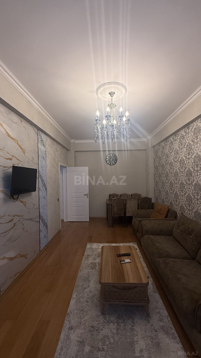 2 otaqlı Yeni tikili, Xırdalan