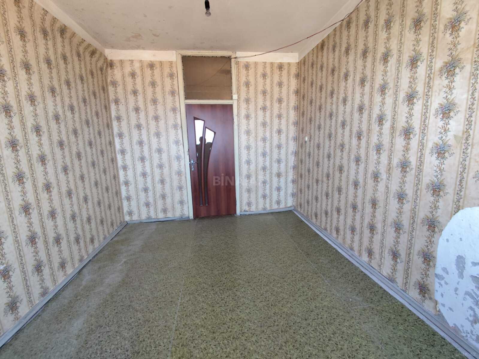3 otaqlı Köhnə tikili, Əhmədli m., Bakı