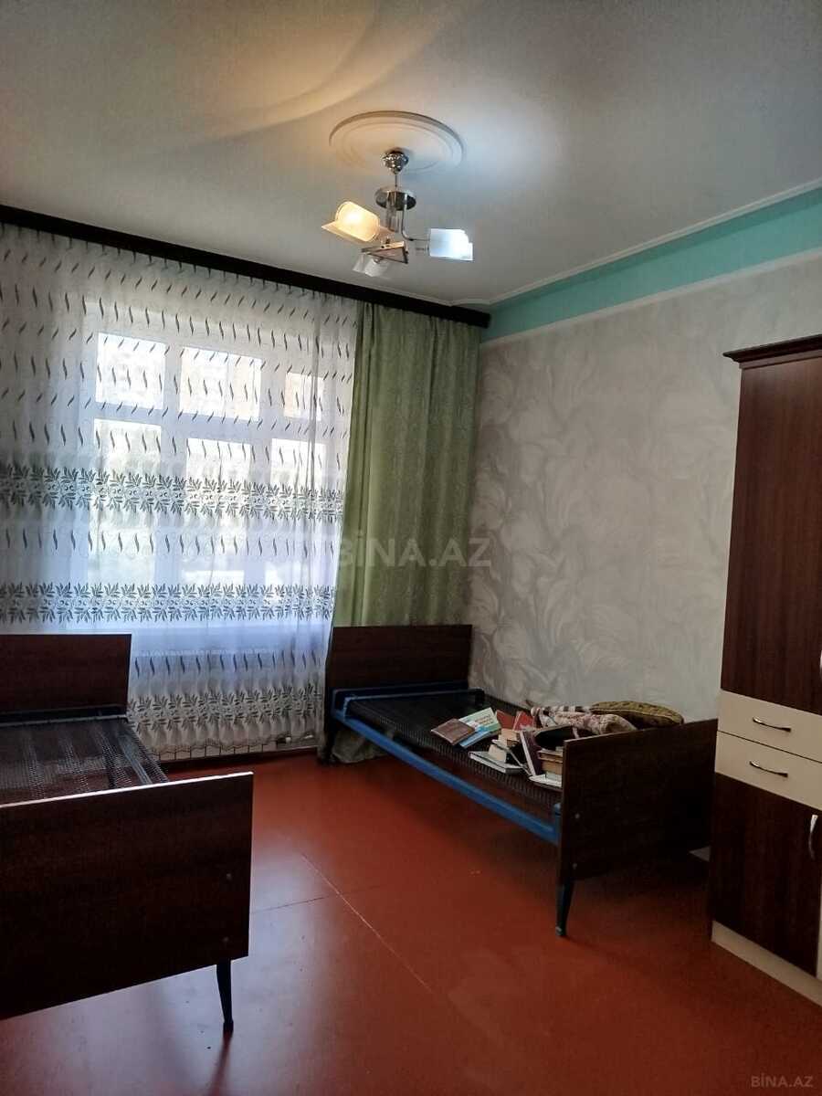 2 otaqlı Köhnə tikili, Massiv A q., Bakı