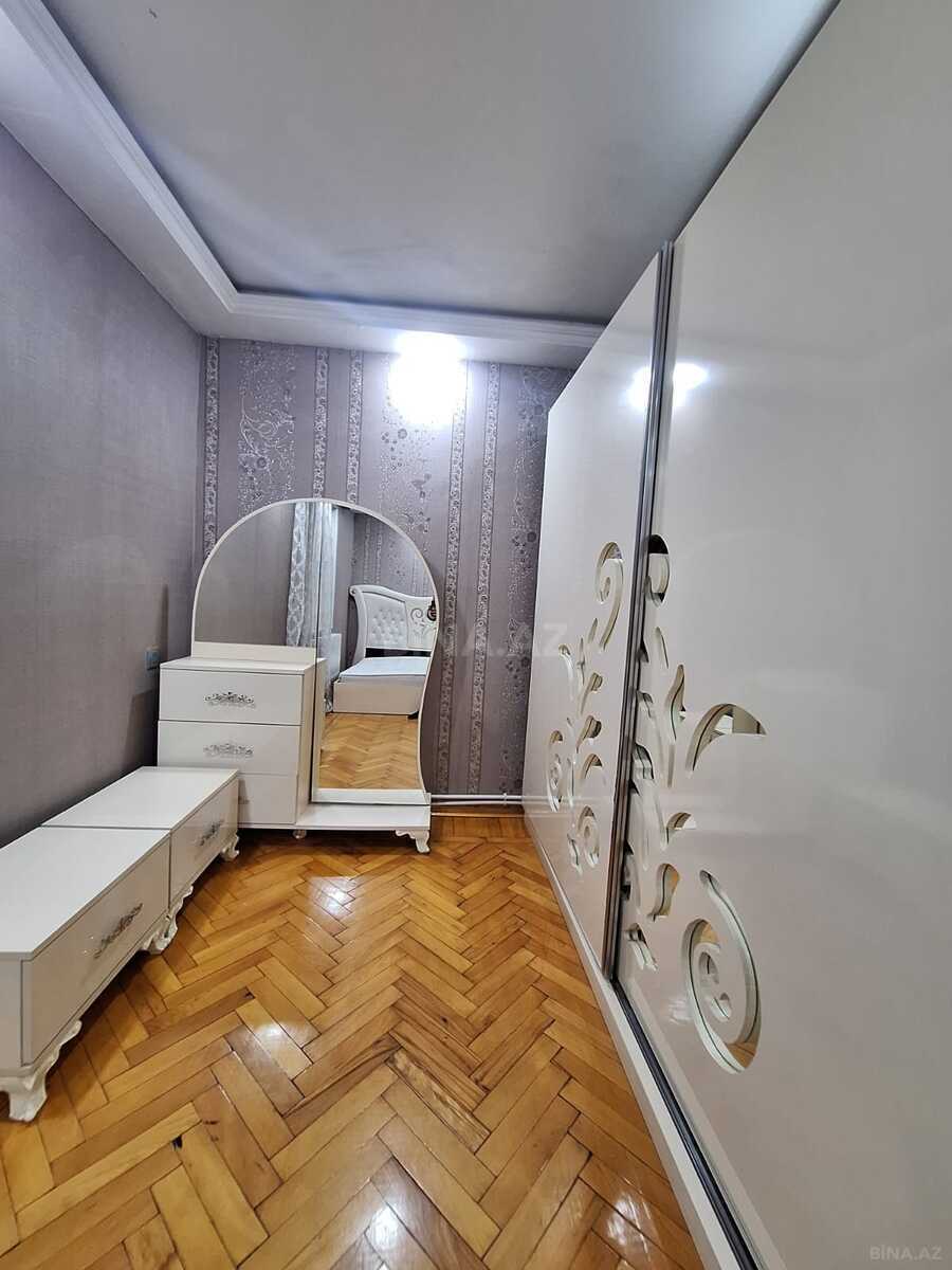 2 otaqlı Köhnə tikili, Elmlər Akademiyası m., Bakı
