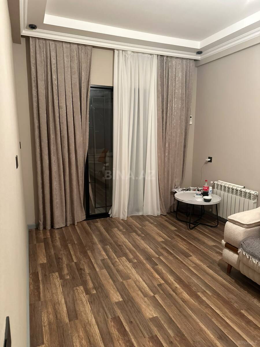 2 otaqlı Yeni tikili, Xırdalan