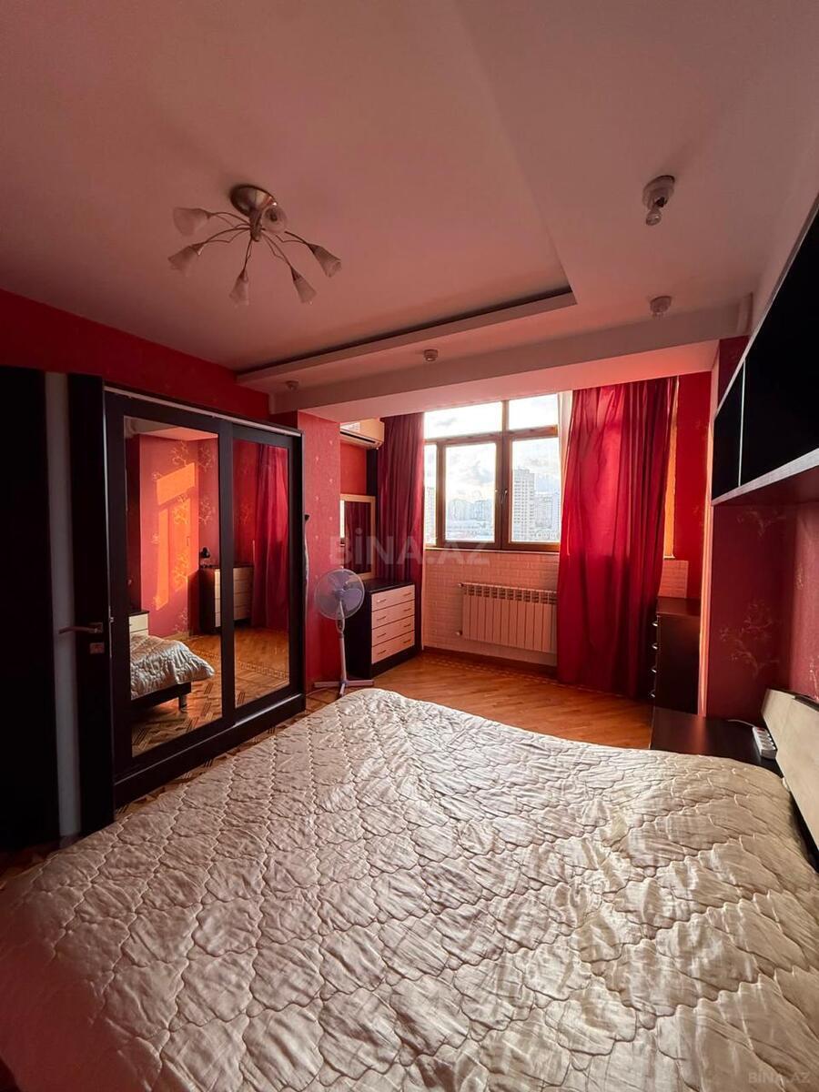 3 otaqlı Yeni tikili, 28 May m., Bakı