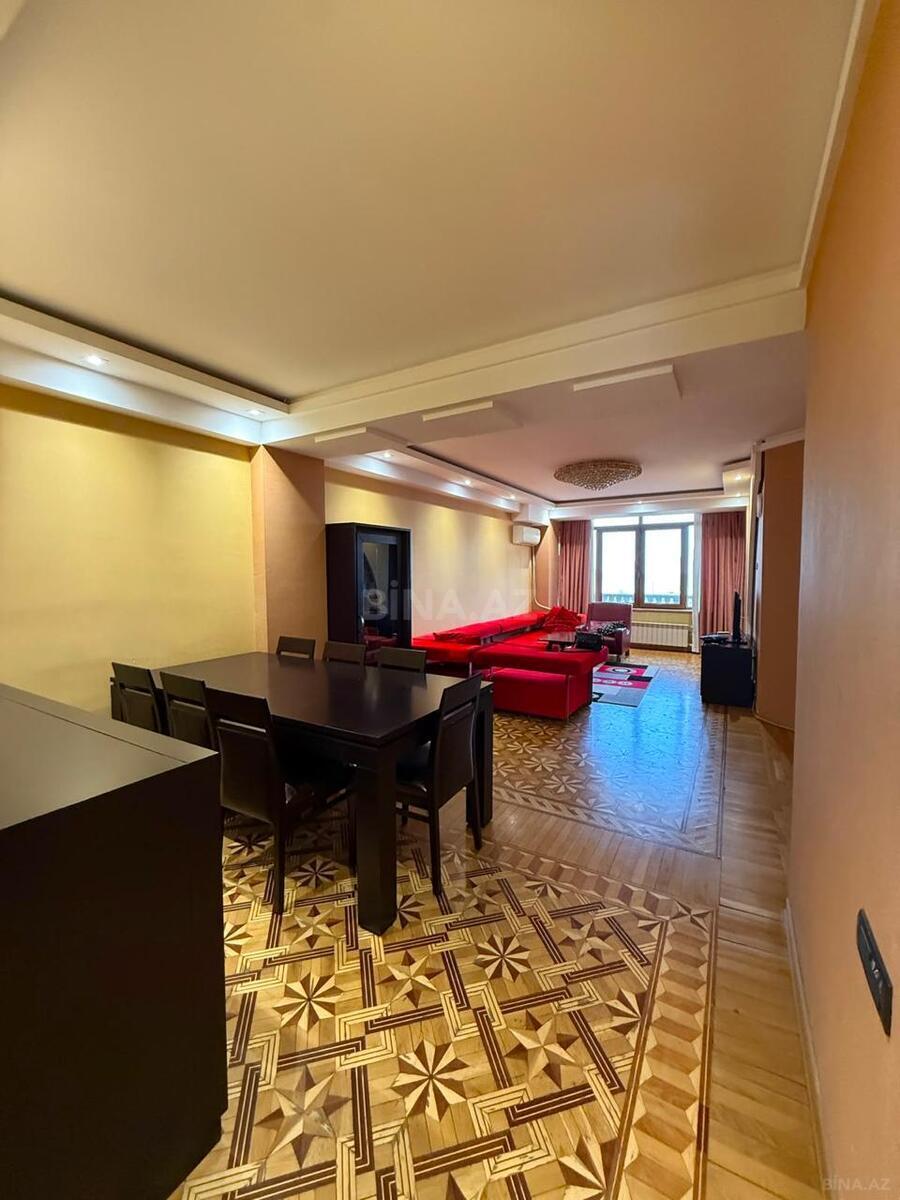 3 otaqlı Yeni tikili, 28 May m., Bakı