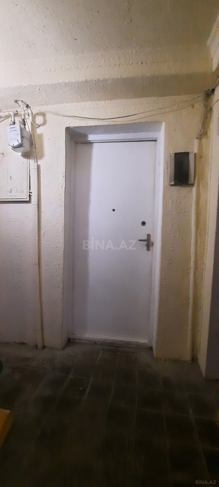 1 otaqlı Köhnə tikili, Qara Qarayev m., Bakı