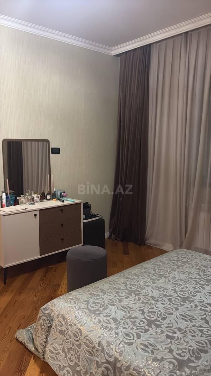 4 otaqlı Həyət evi/Bağ evi, Dədə Qorqud q., Bakı