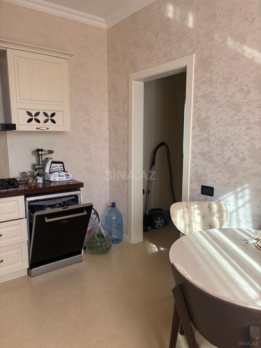 4 otaqlı Həyət evi/Bağ evi, Dədə Qorqud q., Bakı