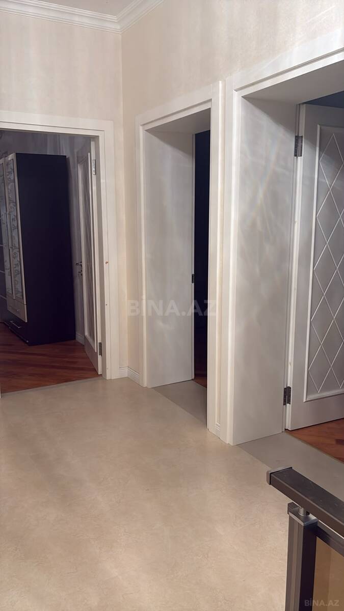 4 otaqlı Həyət evi/Bağ evi, Dədə Qorqud q., Bakı