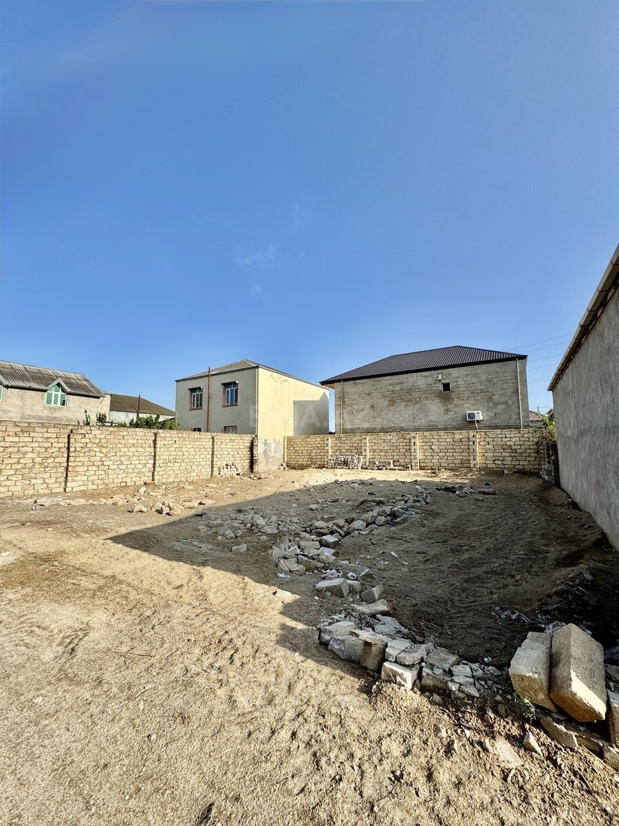 3.0 m², Buzovna