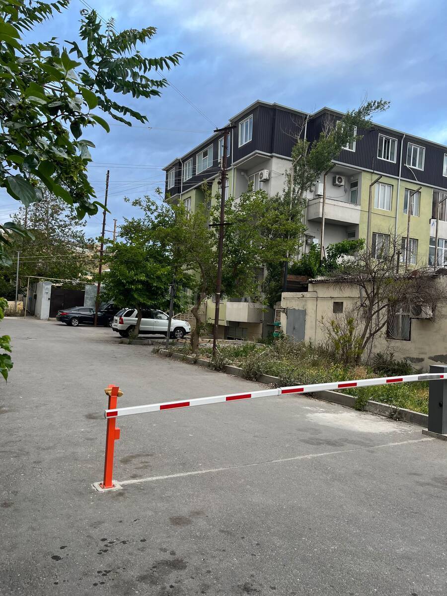2 otaqlı, 68.4 m², Qaraçuxur