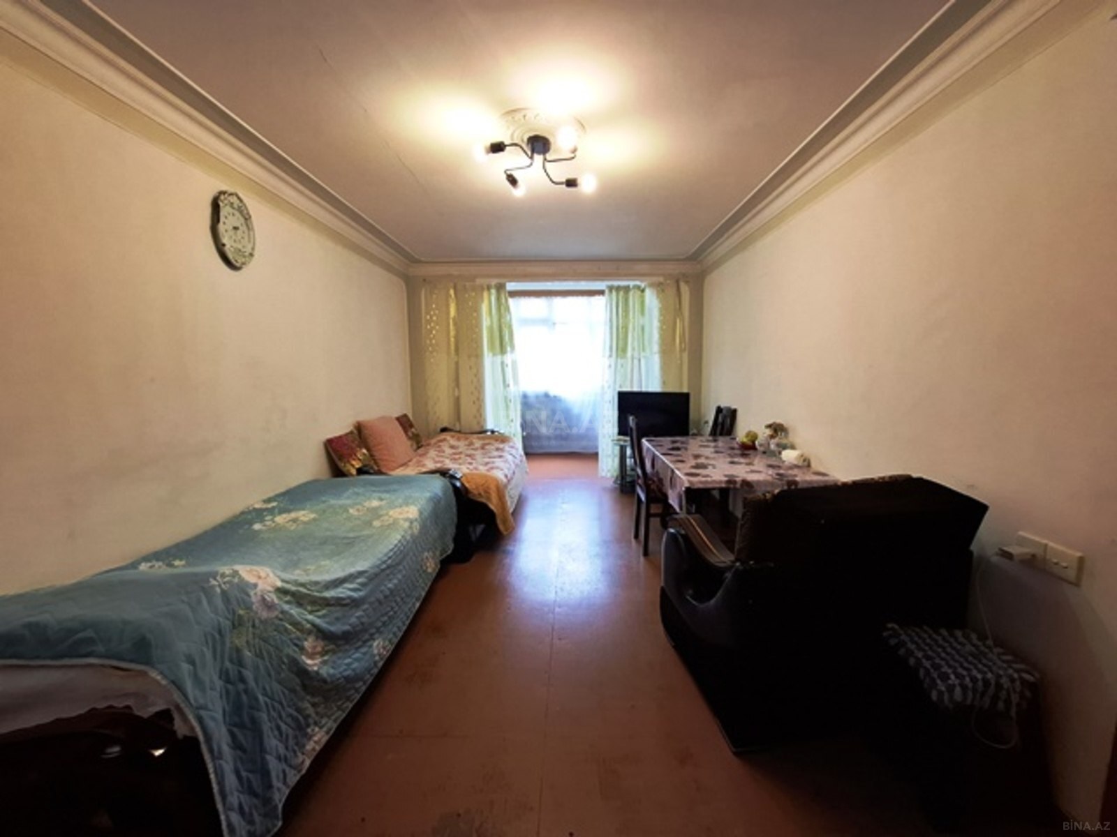 3 otaqlı Köhnə tikili, Qara Qarayev m., Bakı