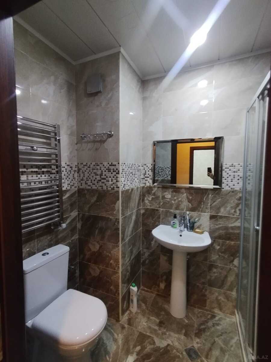 3 otaqlı Yeni tikili, Xırdalan