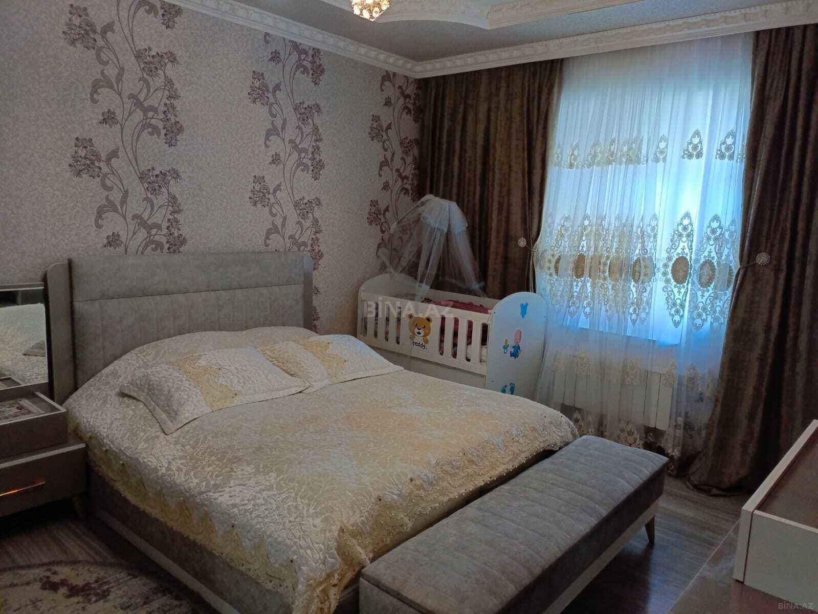 4 otaqlı, 130.0 m², Hövsan