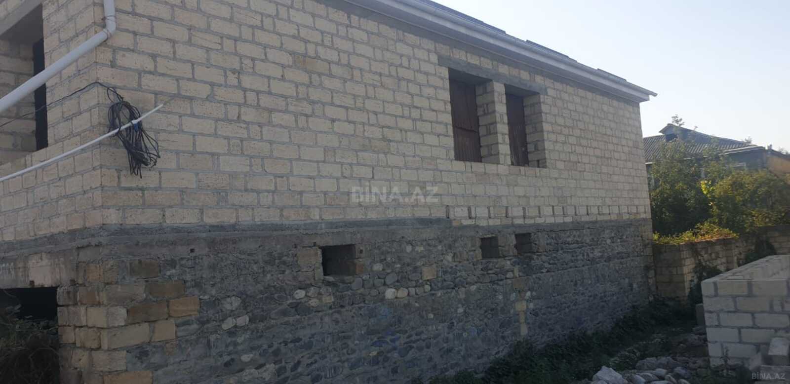 5 otaqlı Həyət evi/Bağ evi, Qusar