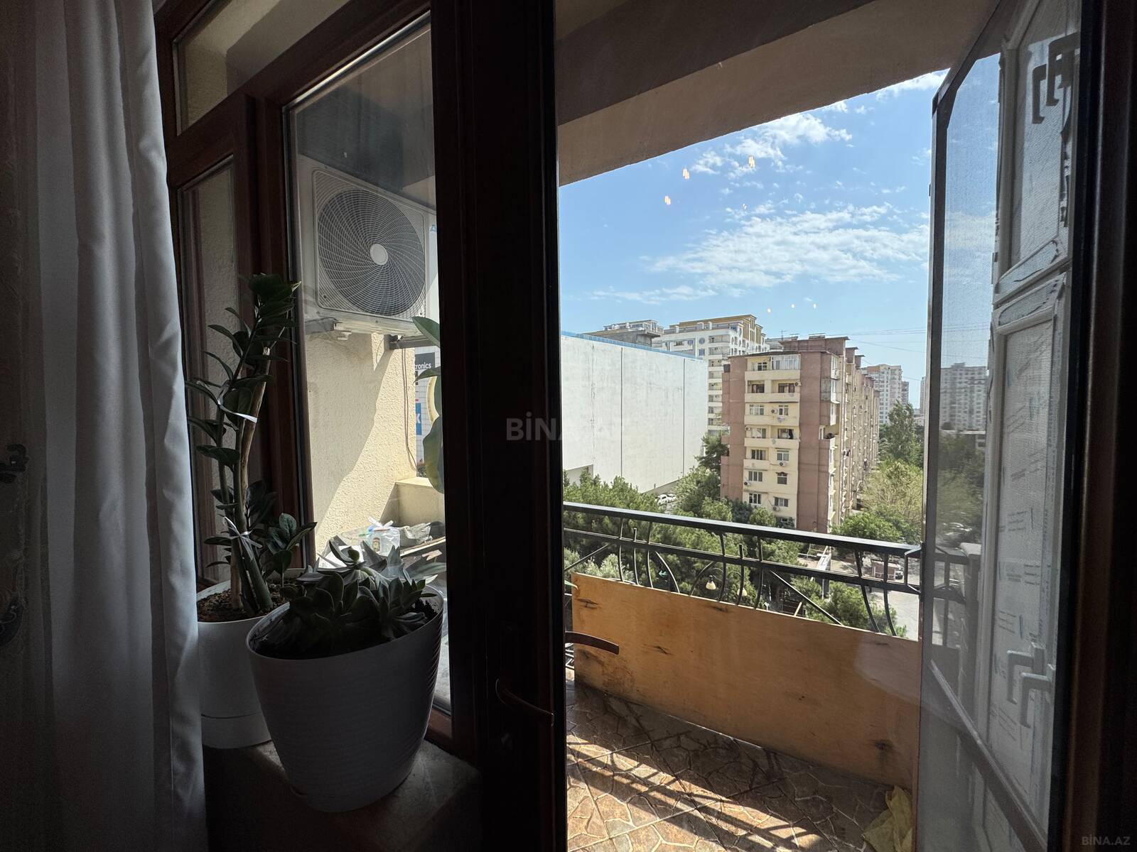 3 otaqlı Yeni tikili, Həzi Aslanov m., Bakı