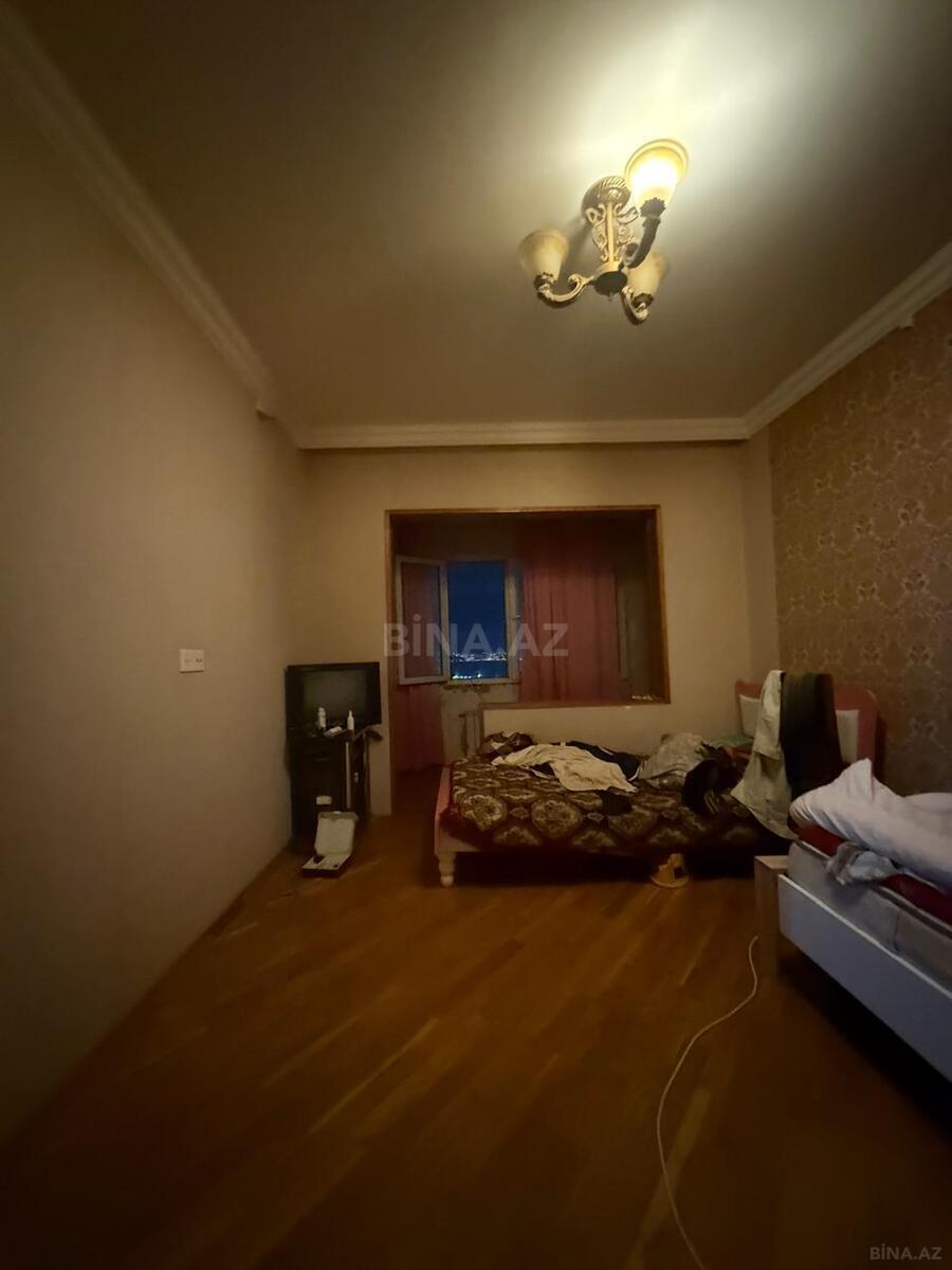 3 otaqlı Köhnə tikili, Xətai r., Bakı