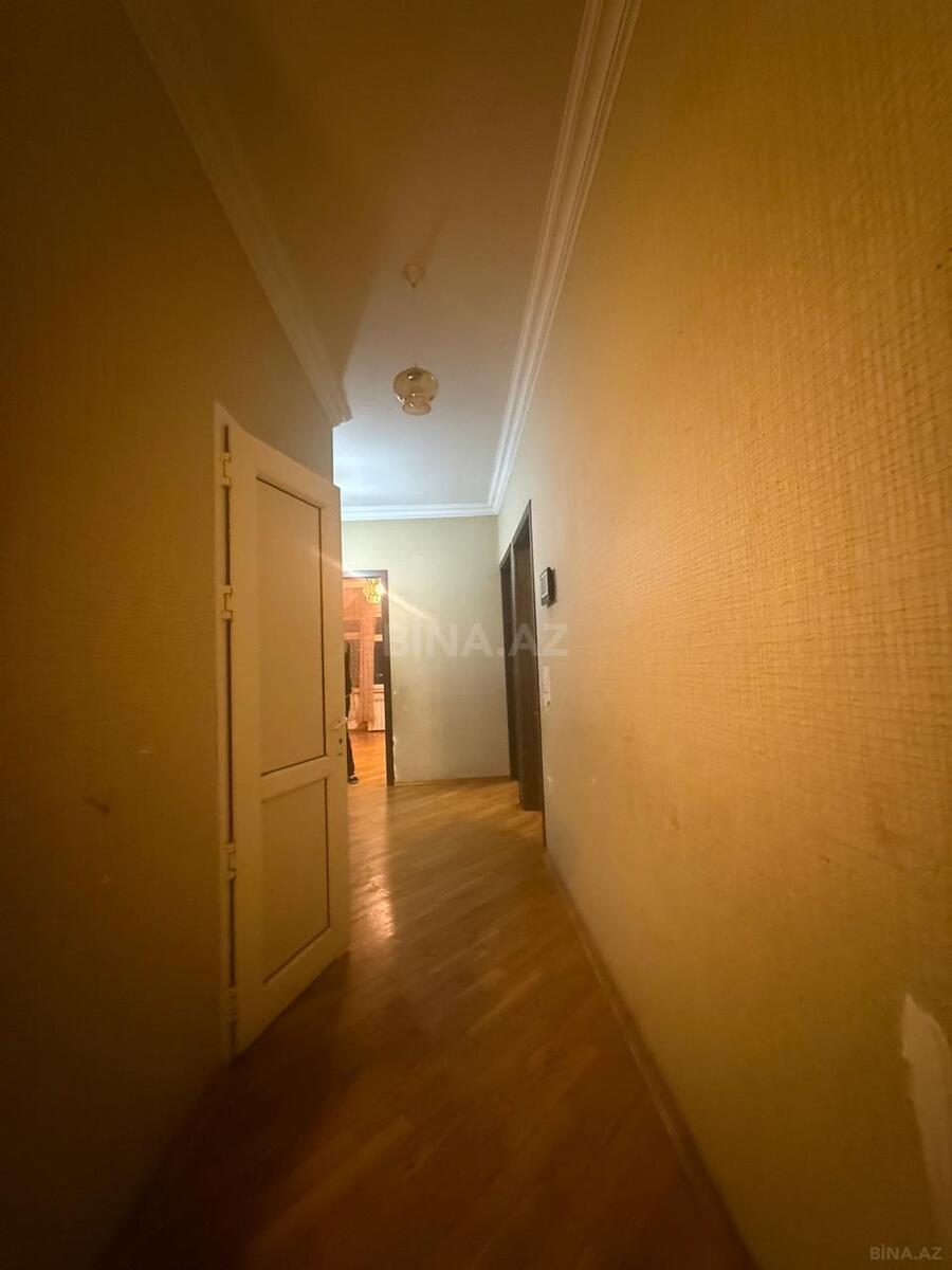 3 otaqlı Köhnə tikili, Xətai r., Bakı