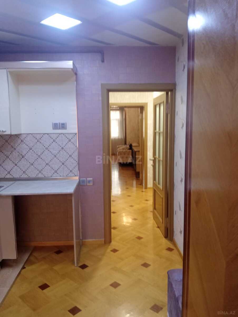 2 otaqlı Köhnə tikili, Xalqlar Dostluğu m., Bakı