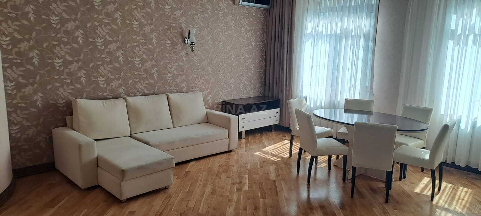 3 otaqlı Yeni tikili, Nizami m., Bakı