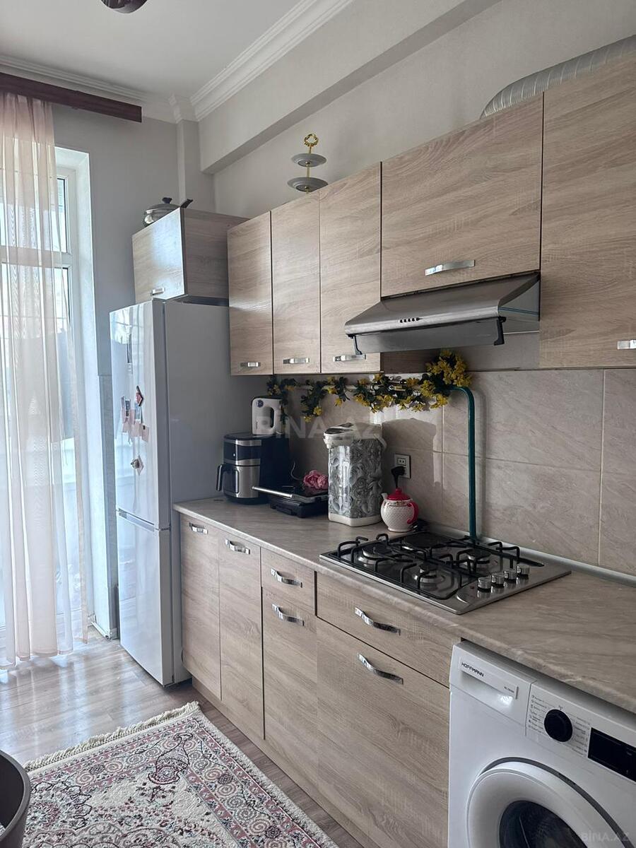 3 otaqlı Yeni tikili, Elmlər Akademiyası m., Bakı