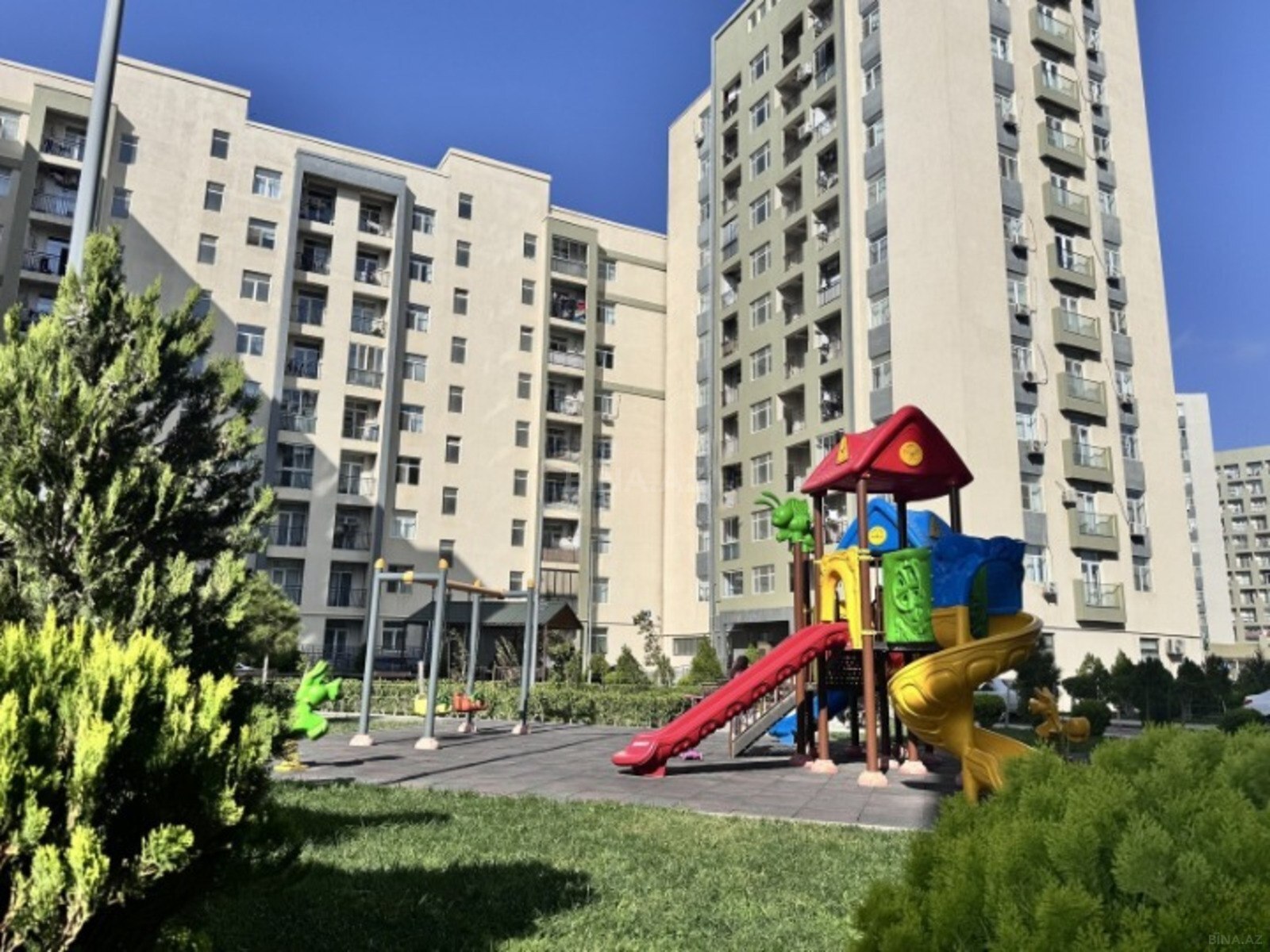 3 otaqlı Yeni tikili, Elmlər Akademiyası m., Bakı