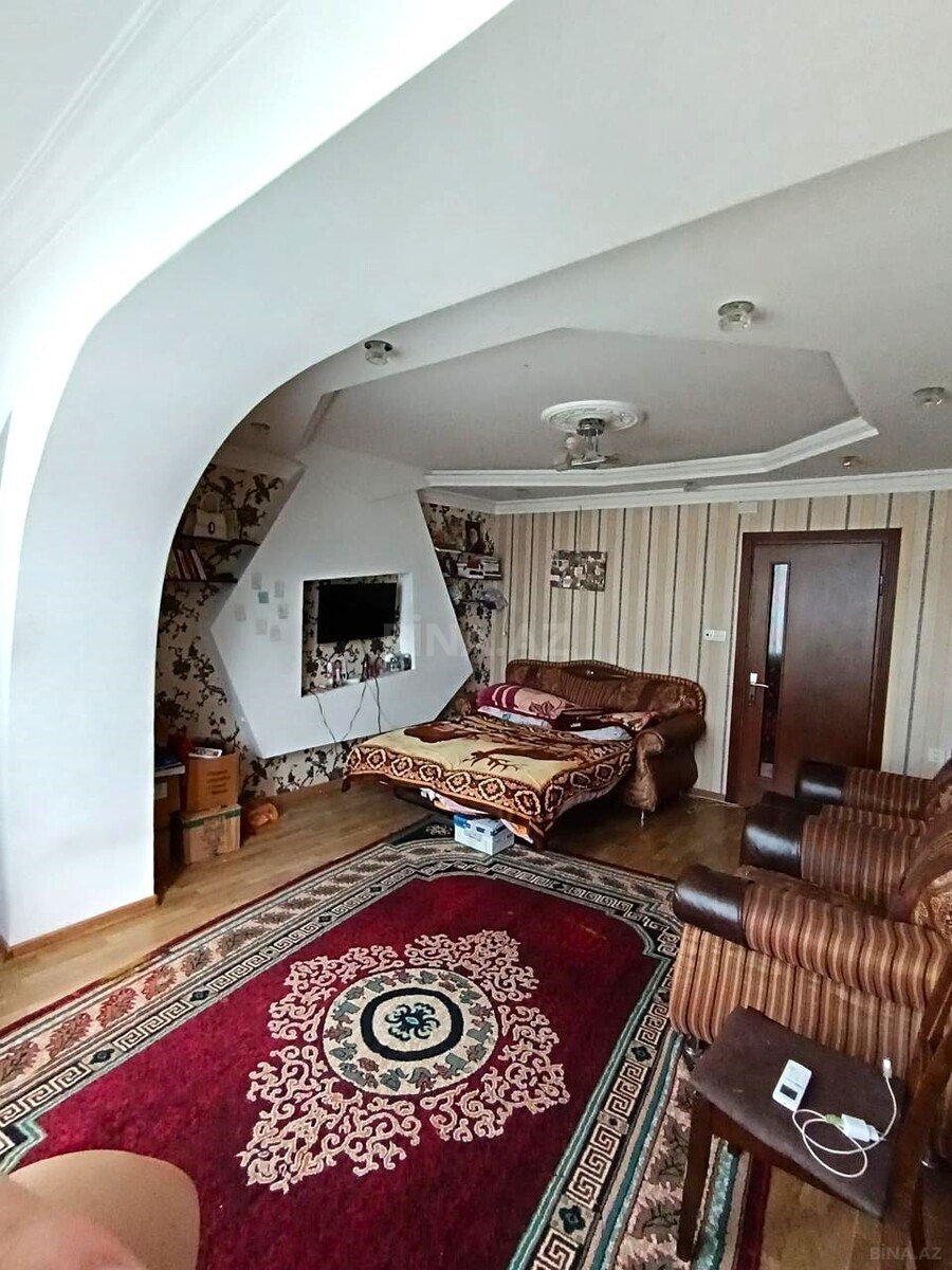2 otaqlı Köhnə tikili, Gənclik m., Bakı