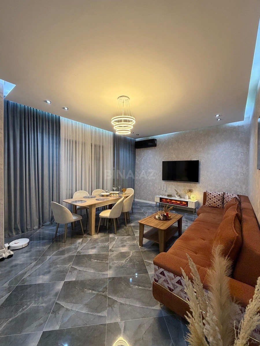 4 otaqlı Həyət evi/Bağ evi, Mərdəkan q., Bakı