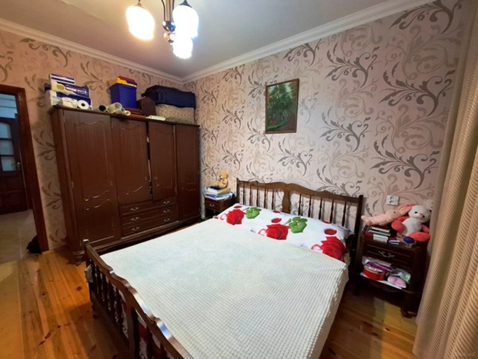 3 otaqlı Köhnə tikili, Neftçilər m., Bakı