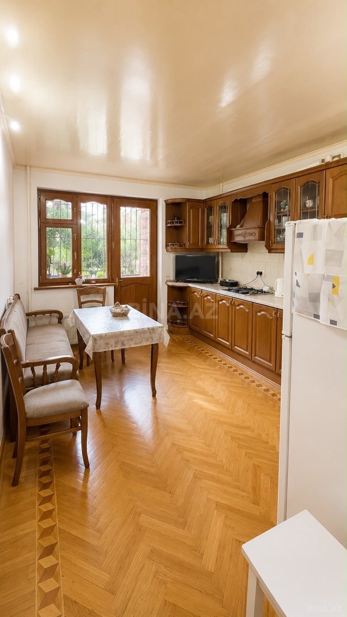 3 otaqlı Yeni tikili, Qara Qarayev m., Bakı
