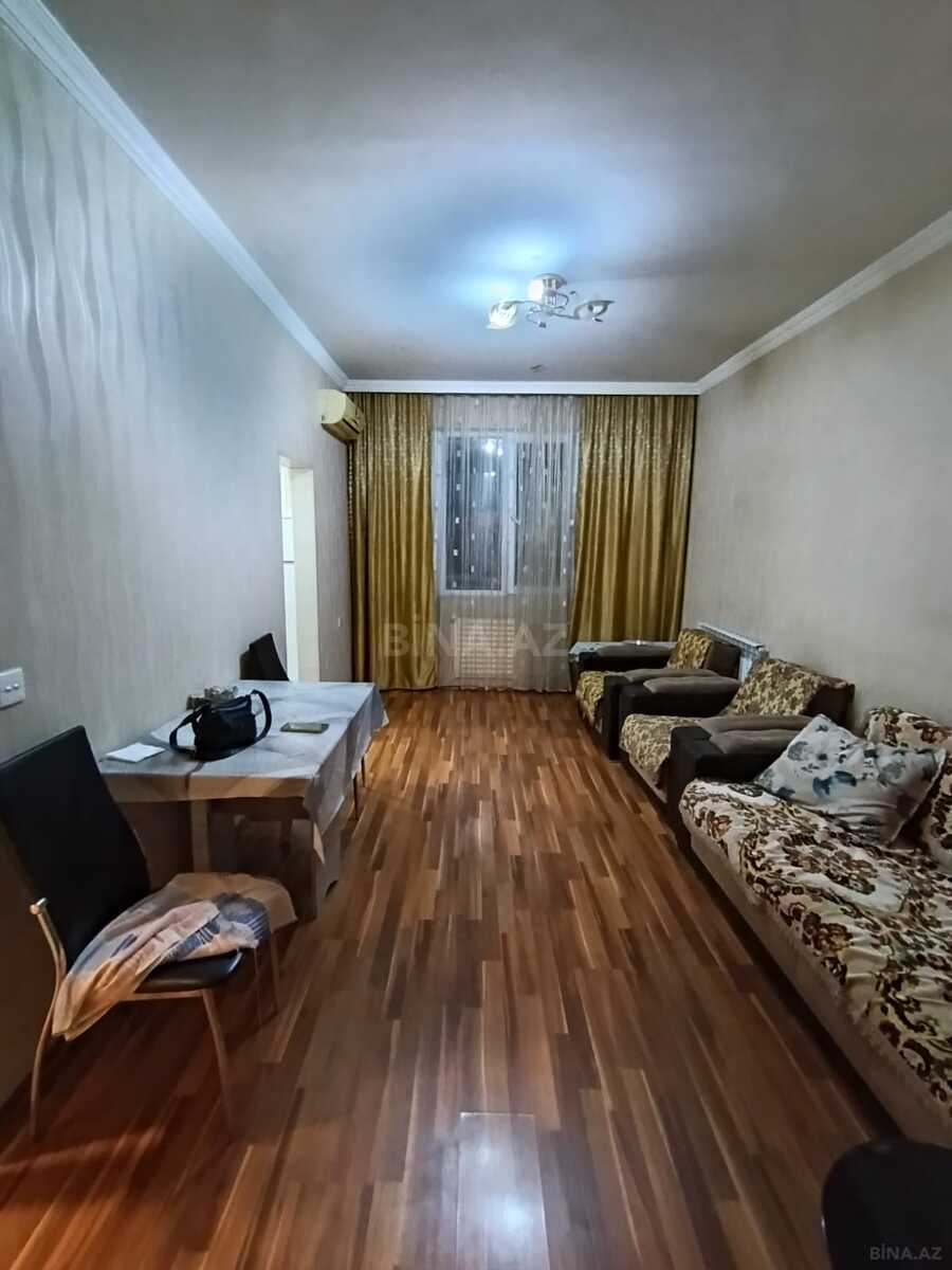 2 otaqlı Köhnə tikili, Memar Əcəmi m., Bakı