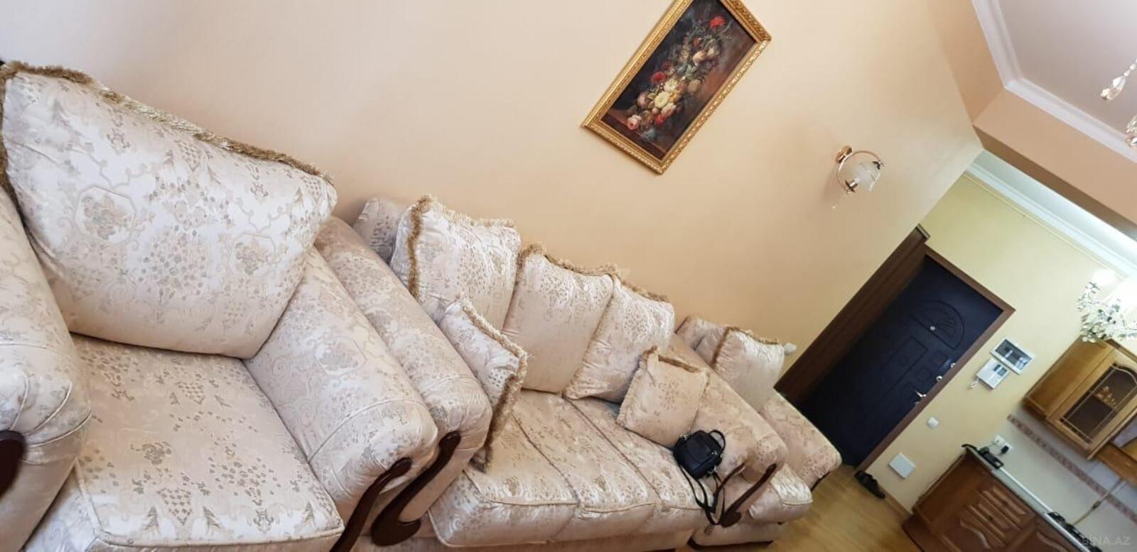 2 otaqlı Yeni tikili, Şah İsmayıl Xətai m., Bakı
