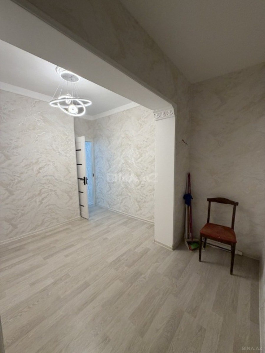 2 otaqlı Köhnə tikili, Əhmədli m., Bakı