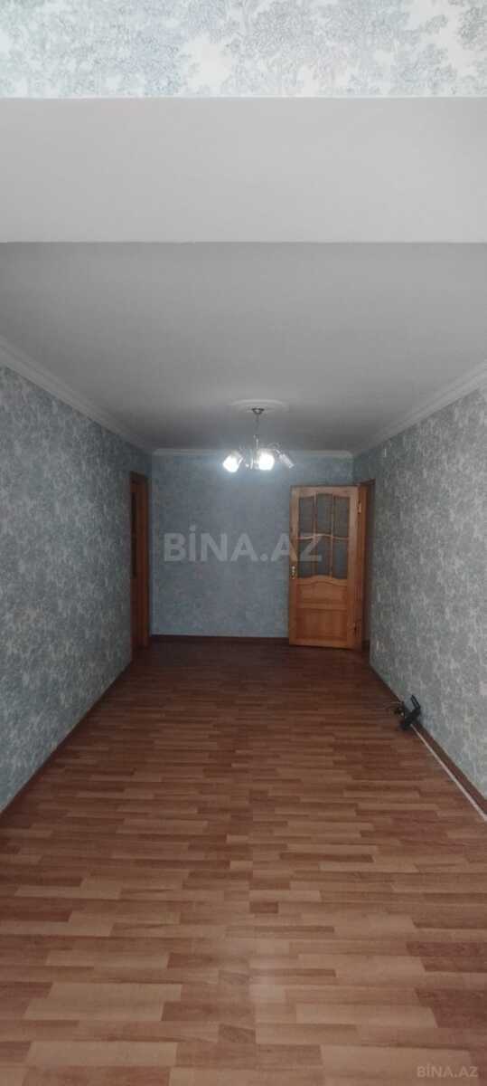 2 otaqlı Köhnə tikili, Neftçilər m., Bakı