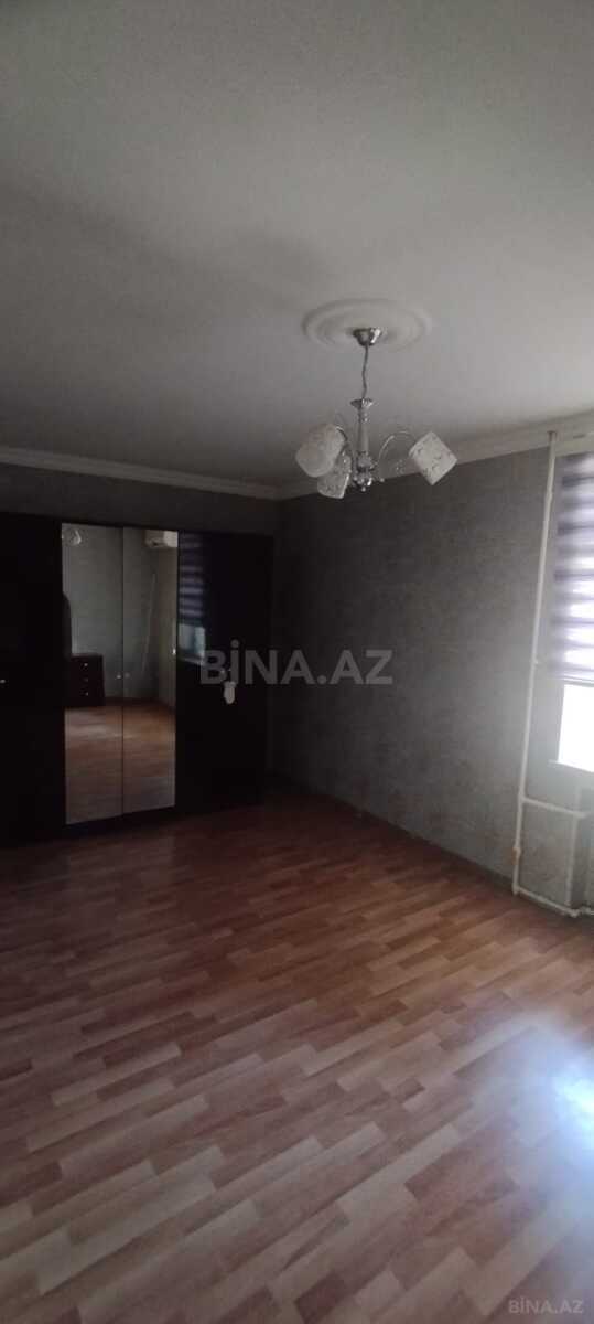 2 otaqlı Köhnə tikili, Neftçilər m., Bakı