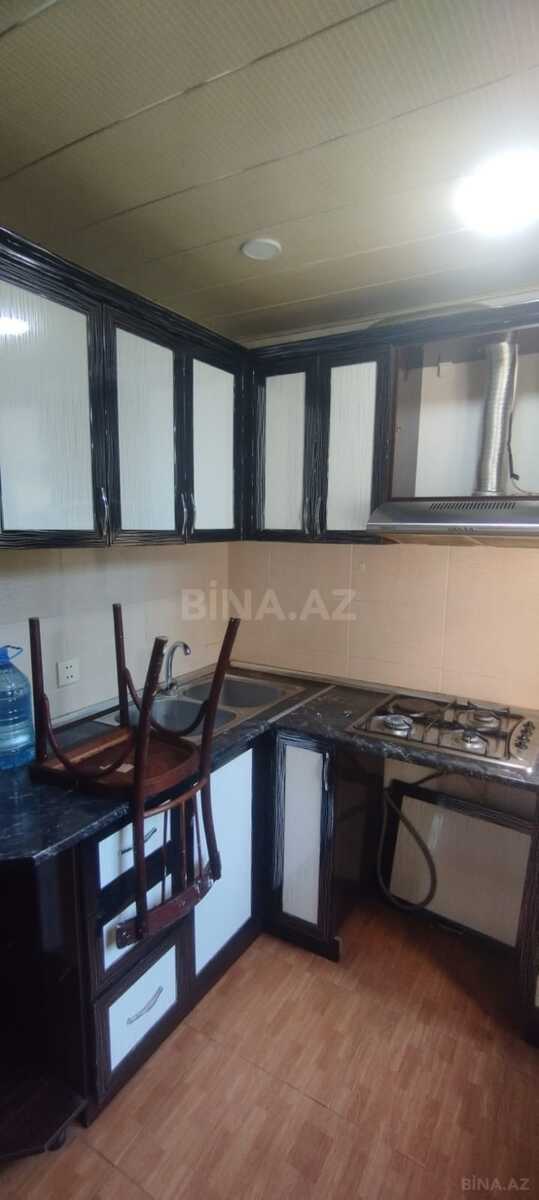 2 otaqlı Köhnə tikili, Neftçilər m., Bakı