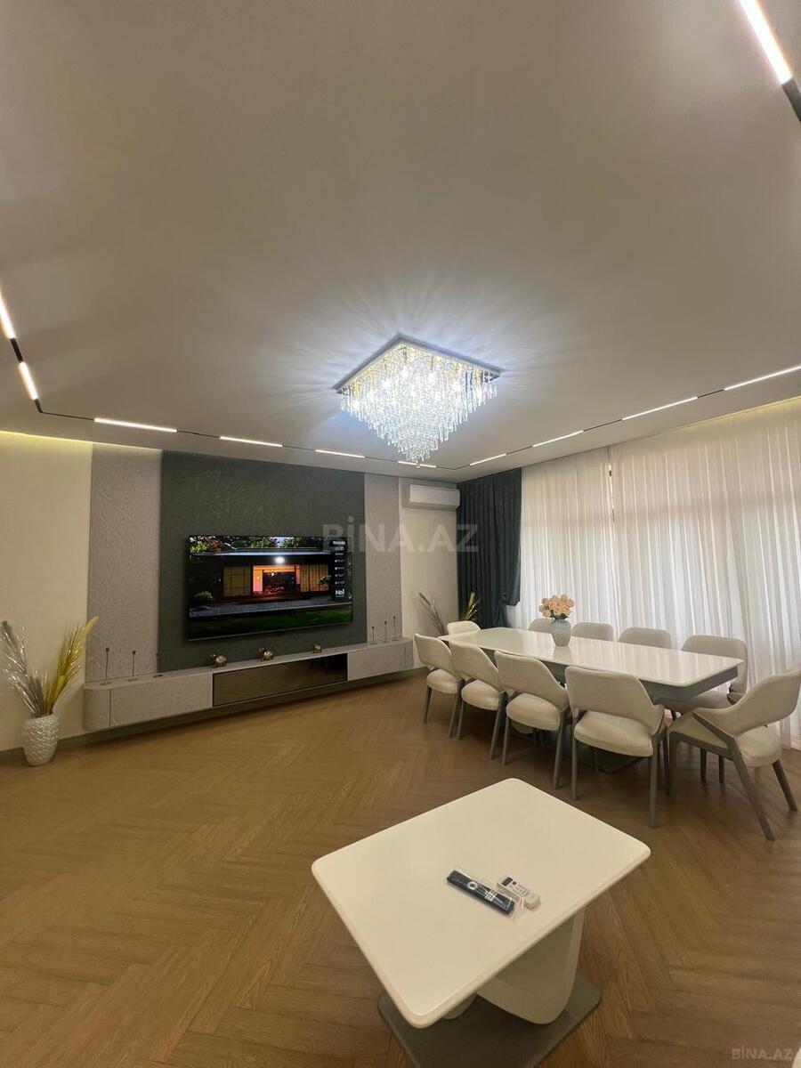 4 otaqlı Yeni tikili, 28 May m., Bakı