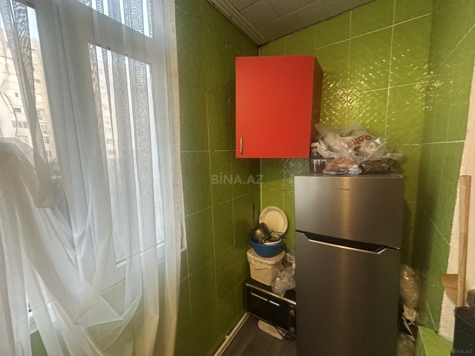 3 otaqlı Köhnə tikili, Yeni Günəşli q., Bakı