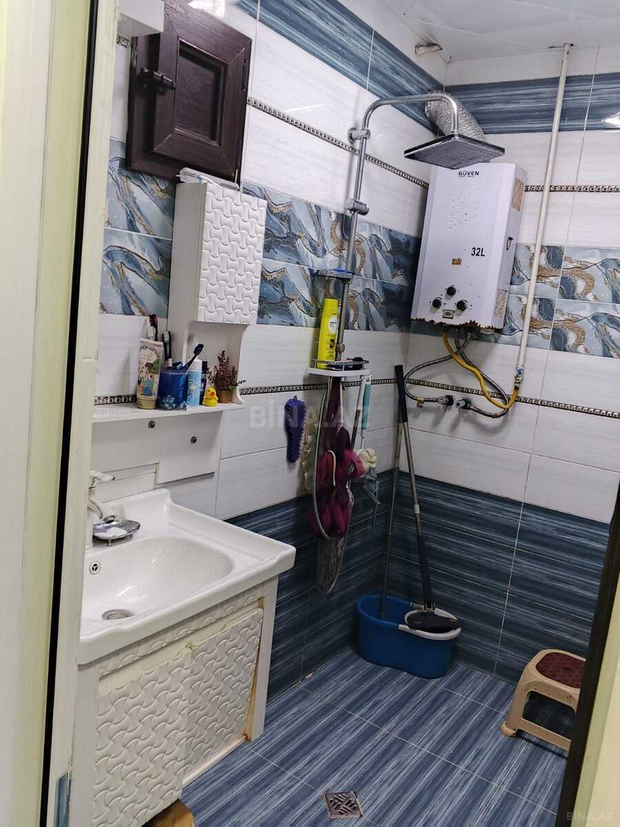 3 otaqlı Köhnə tikili, Həzi Aslanov m., Bakı
