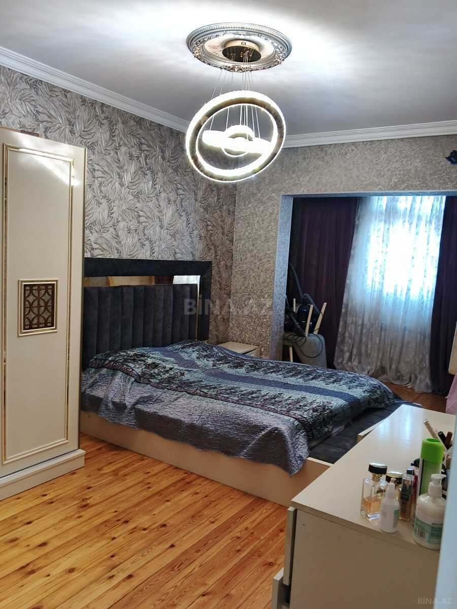 3 otaqlı Köhnə tikili, Həzi Aslanov m., Bakı