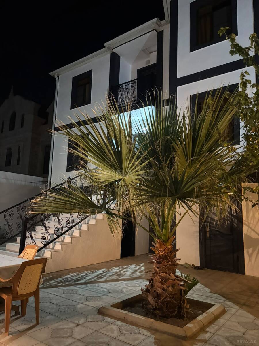 7 otaqlı Həyət evi/Bağ evi, Şağan q., Bakı