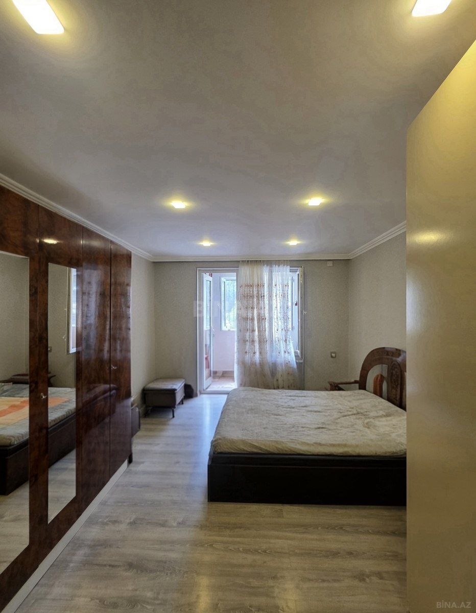 3 otaqlı Köhnə tikili, İnşaatçılar m., Bakı