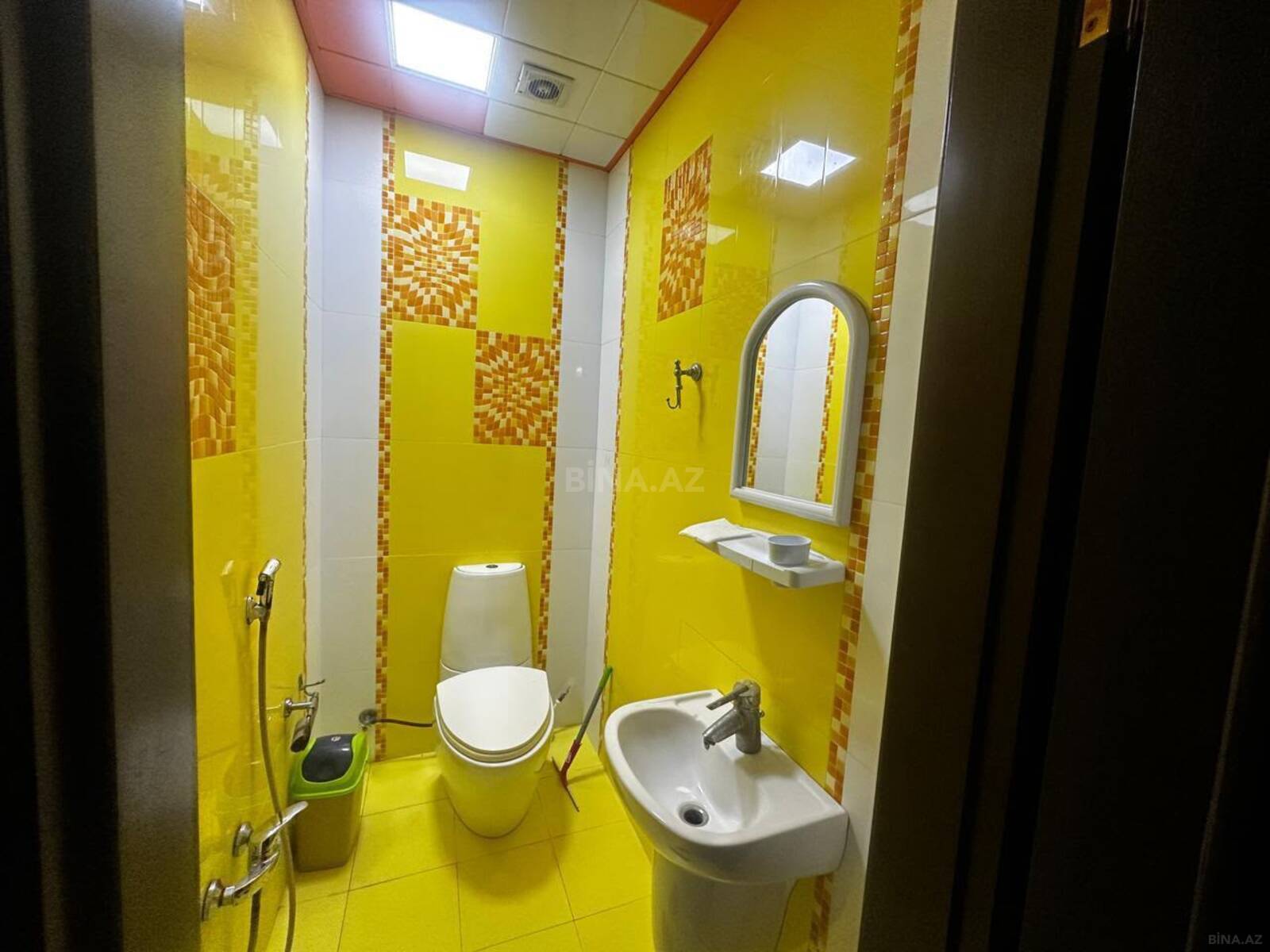 3 otaqlı Yeni tikili, 8 Noyabr m., Bakı